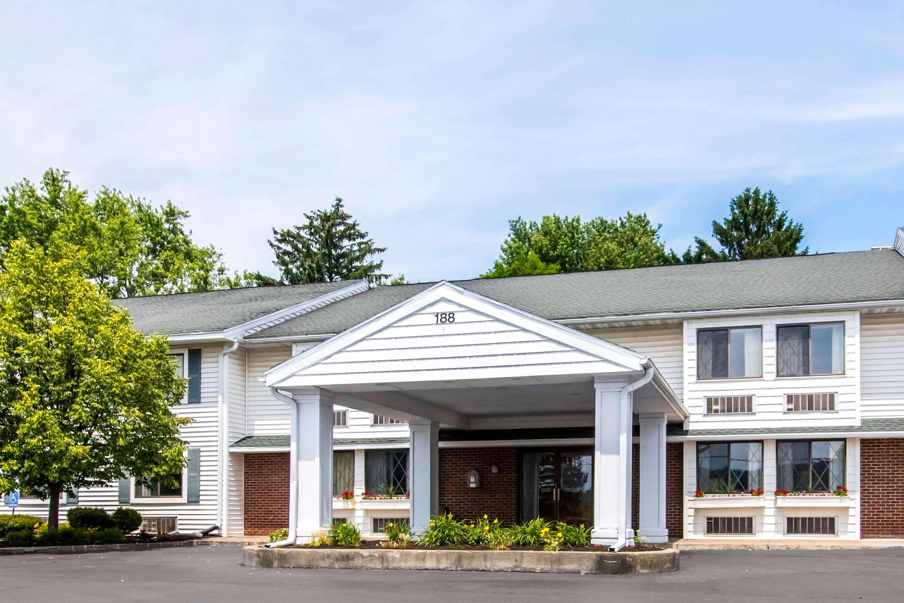 Quality Inn Cortland - University Area מראה חיצוני תמונה