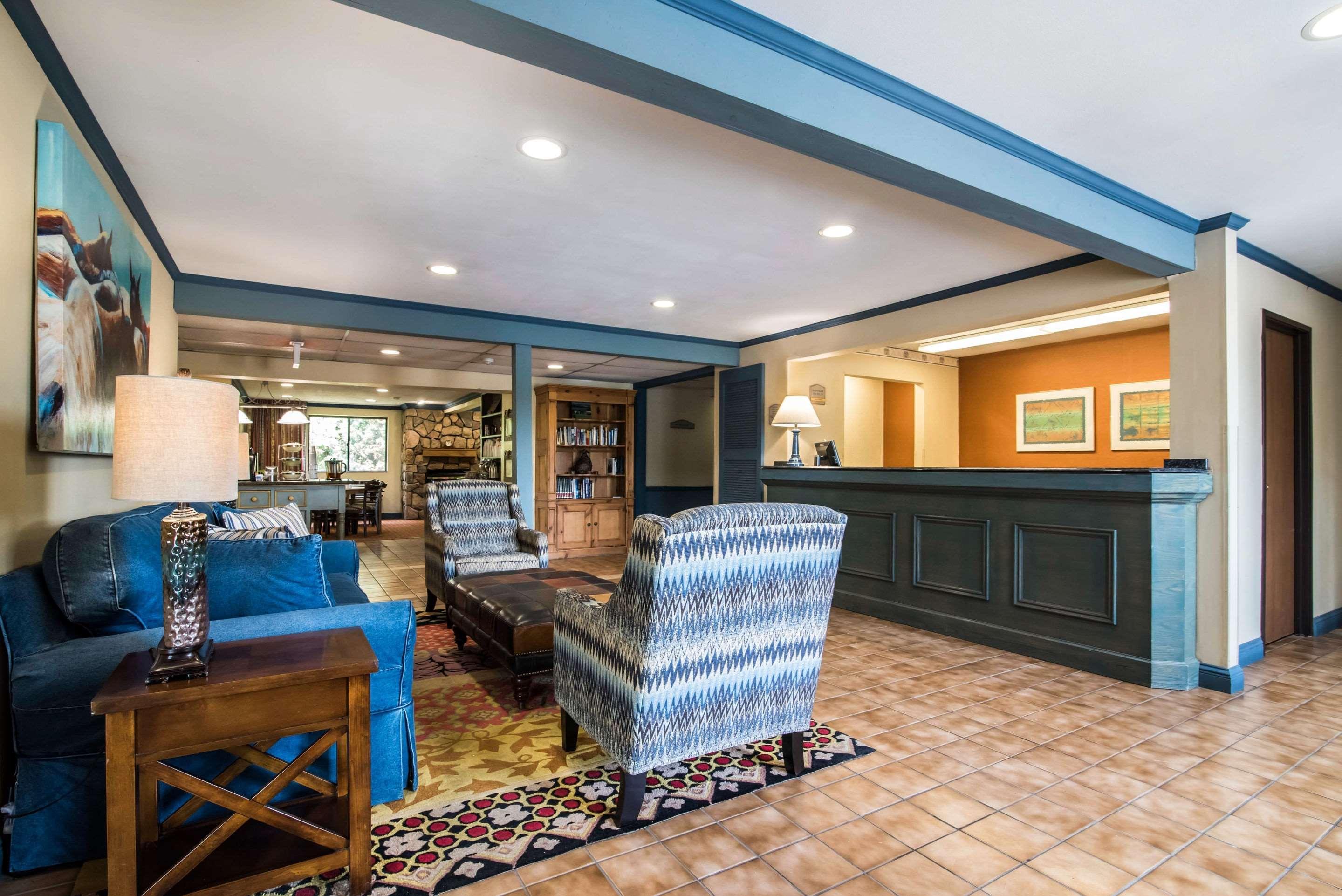 Quality Inn Cortland - University Area מראה חיצוני תמונה
